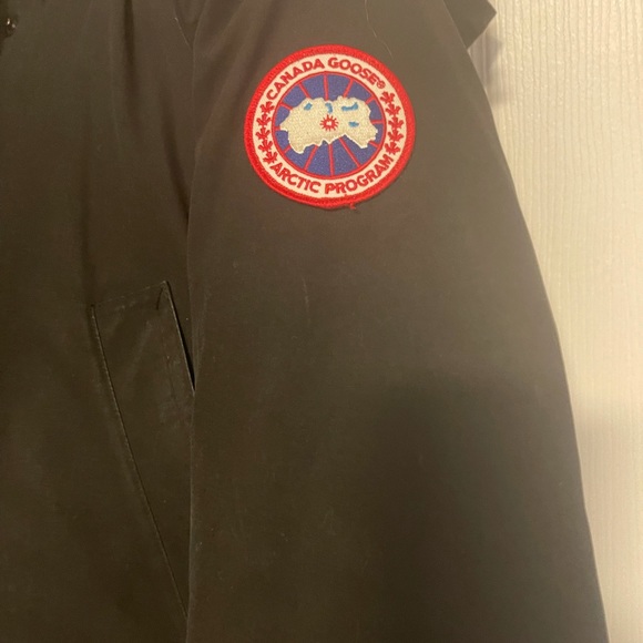 Canada Goose Trillium Parka - Picture 4 of 6
